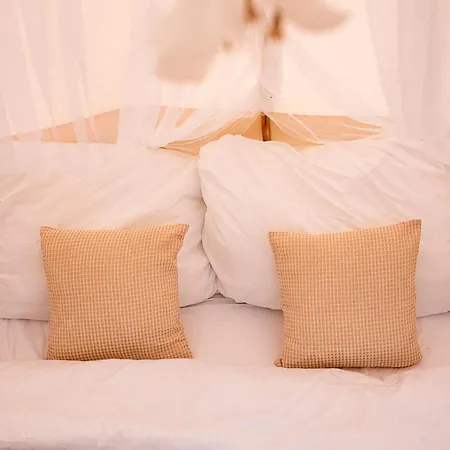 Voodoo Glamping * Únětice
