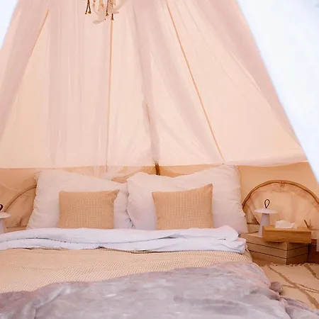 Campismo de Luxo Voodoo Glamping *