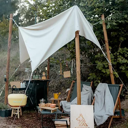 Voodoo Glamping * Unetice