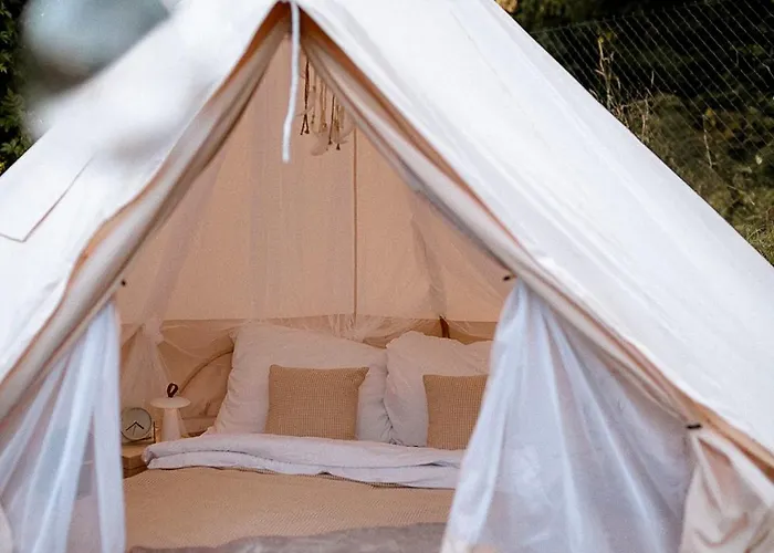 Voodoo Glamping Únětice